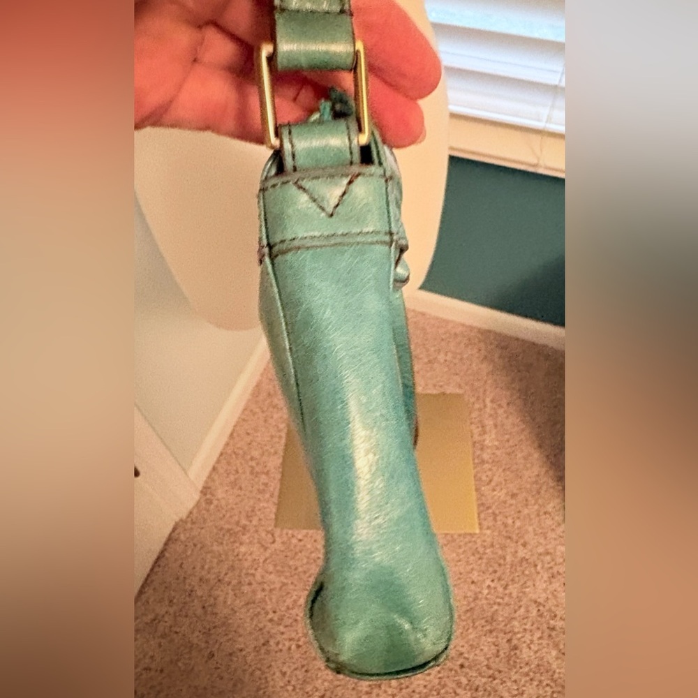 HOBO Turquoise Blue Leather Crossbody Bag - Picture 6 of 12